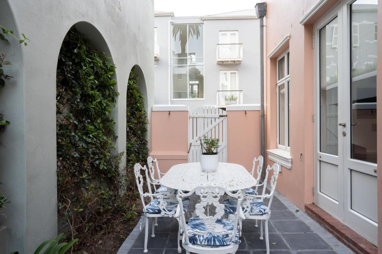 The Majestic Apartments Kalk Bay Eksteriør billede